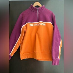 Supreme Sweatshirt